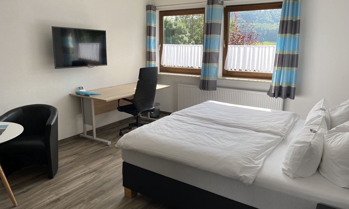 Pfeffingen Apartment | Deluxe room 2, 34sqm, 1st floor, with terrace, max. 2 persons