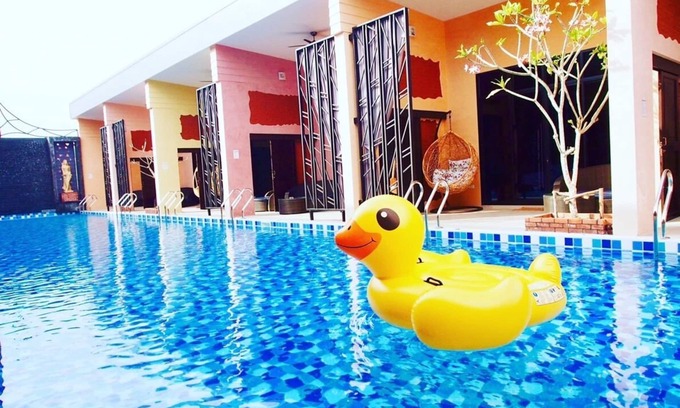 Hua Hin Villa | Deluxe with Pool Access