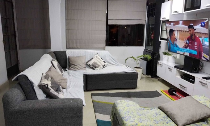 Los Olivos Apartment | departamento cerca a aeropuerto, cómodo y acogedor.