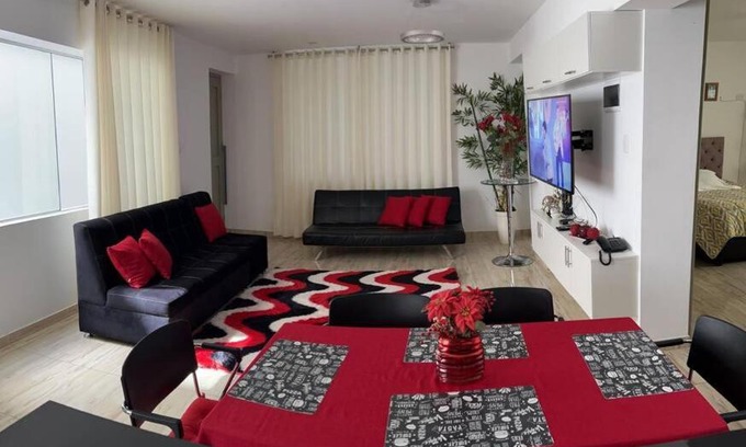 Tacna Apartment | Departamento en el centro con cochera