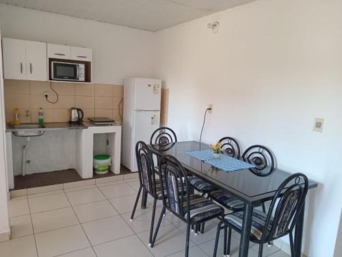 Fernando De La Mora Apartment | Departamento pequeño y comod