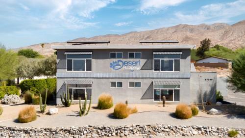 Desert Hot Springs Hotel | Desert Hot Springs Inn