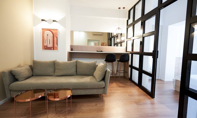 Bucharest City-Centre House | Design apartament in Calea Victoriei