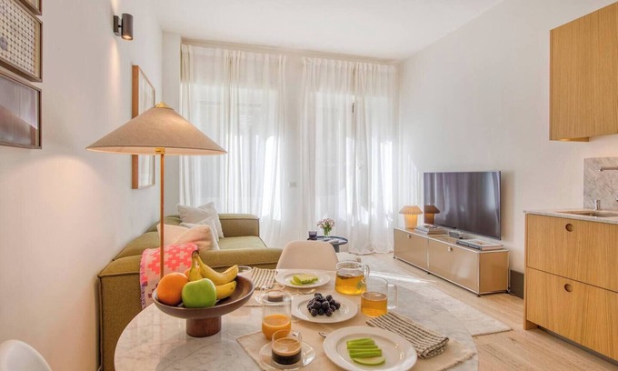 Porta Vittoria Apartment | Design & Comfort in the Risorgimento District
