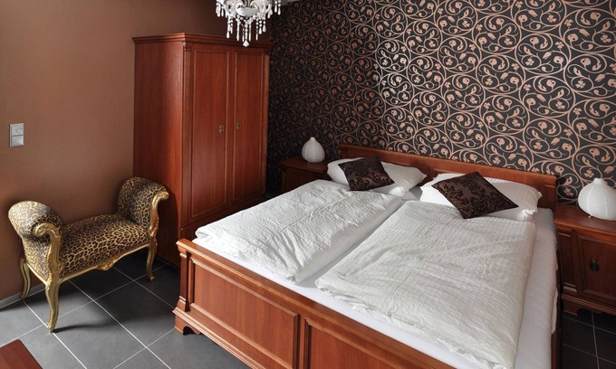 Wernigerode House | Design Double Room Romantic - Pension Schlossidyll