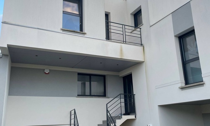 Meudon House | Designed new House - 190m2 - 15min From Roland Garros, Versailles, Paris Center