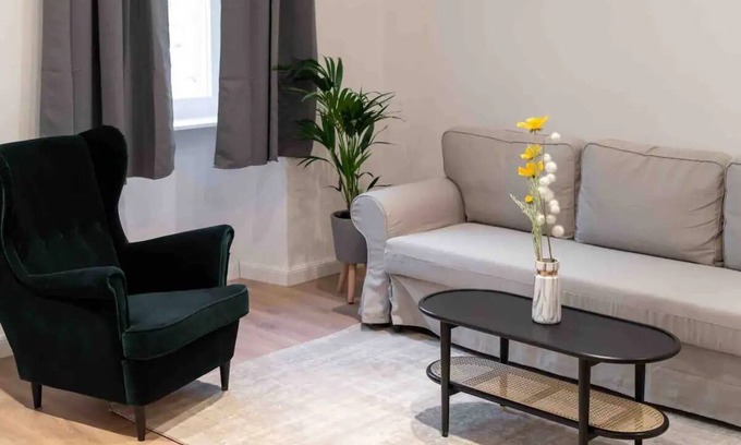 Gersthof Apartment | * * Designer Apartment 18th (TOP 1)