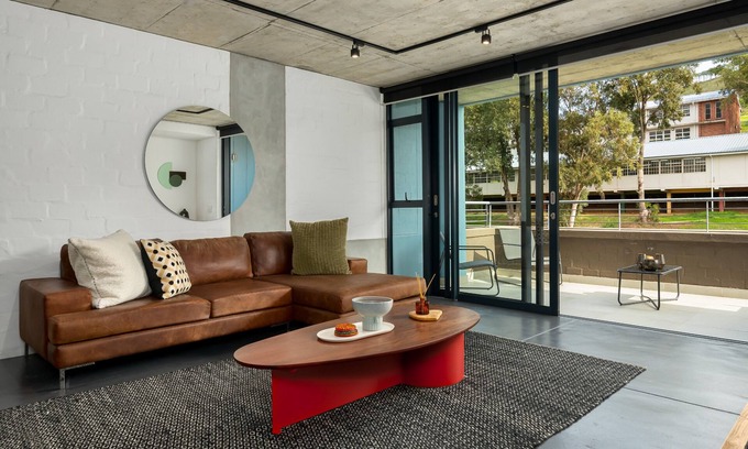 Schotsche Kloof Apartment | Designer Apartment at the Peak of Bo-Kaap | Pool