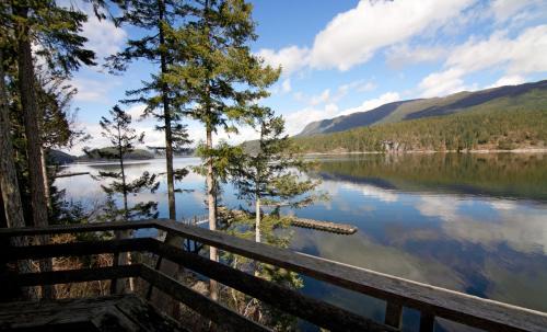 Powell River Cabin | Desolation Sound Resort