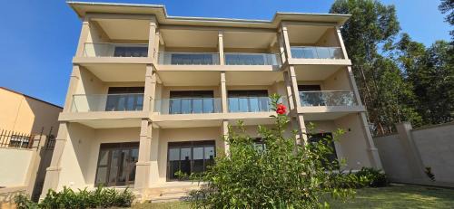 Kireka Apartment | Desroches Luxury Villas Kampala