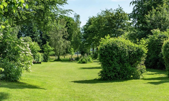 Bant House | Detached Chalet in Tranquil Dutch Countryside
