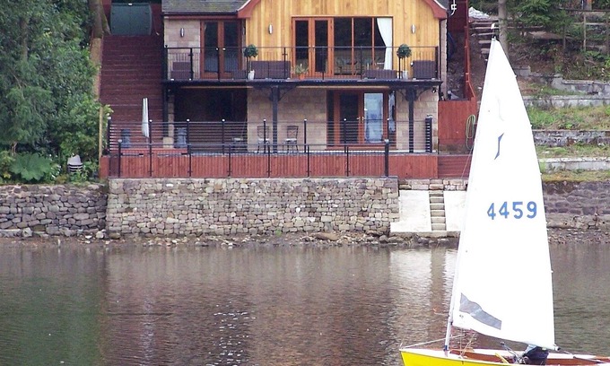 Horton House | Detached House Directly on Rudyard Lake, Staffordshire Moorlands