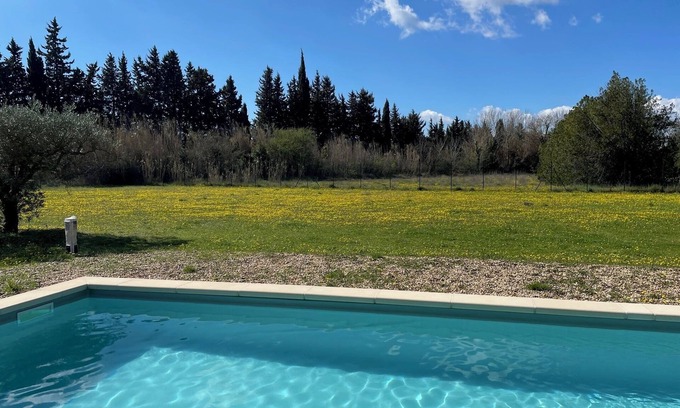Eygalieres House | Detached house in the countryside not overlooked private swimming pool large garden