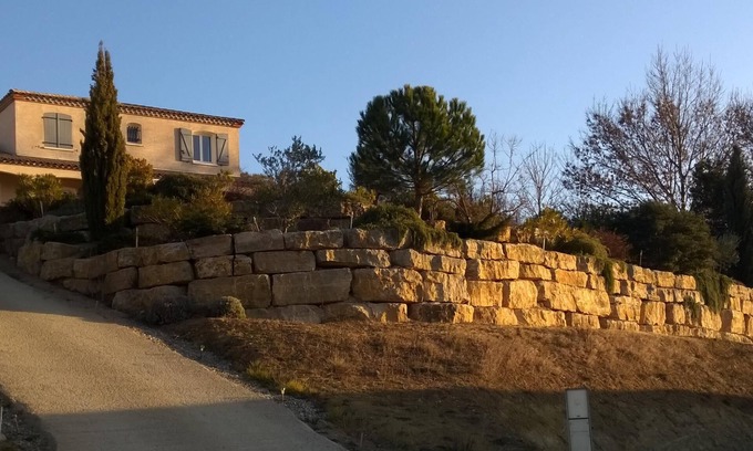 Limoux Villa | detached villa with SPA and breathtaking view of the Pyrenees