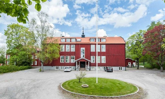 Rosersberg Apartment | Deus Hotel