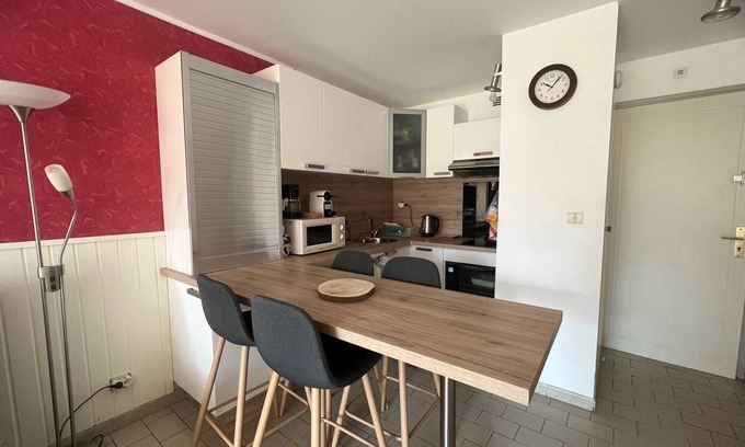 Cap d'Agde Apartment | DEUX PIECES EN REZ DE CHAUSSEE A DEUX PAS DE LA PLAGE DU MOLE