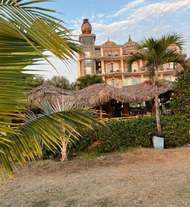 Montanita Hotel | Dharma Beach