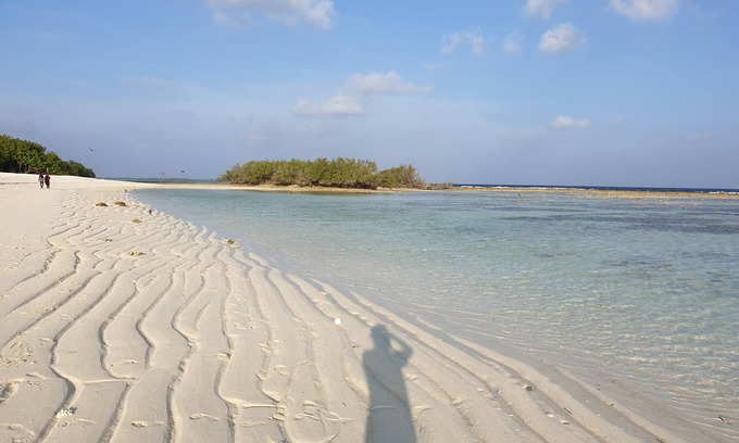 Dhigurah Hotel | Dhigurah Tourist Hotel