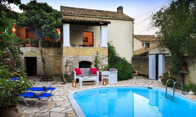 Agios Stefanos Villa | Diamantina - Two Bedroom Villa, Sleeps 4