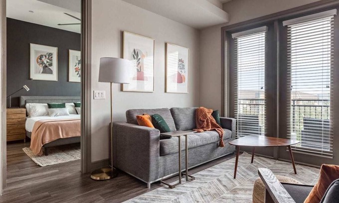 North Burnet Apartment | Diamond at Kenzie - Modern 2-Bedroom, North Austin