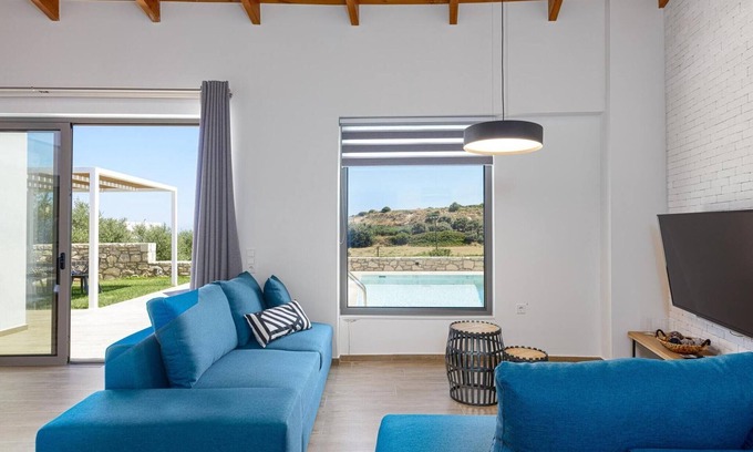 Linoperamata Villa | Diamond Villa with swimming pool