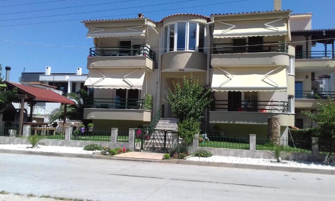 Keramoti Apartment | Dimitra Apartments
