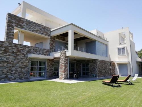 Rafina-Pikermi House | Dimitra