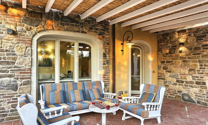 Palaia Villa | Dimora San Jacopo, Amazing villa with p/pool, outdoor Jacuzzi and children playground