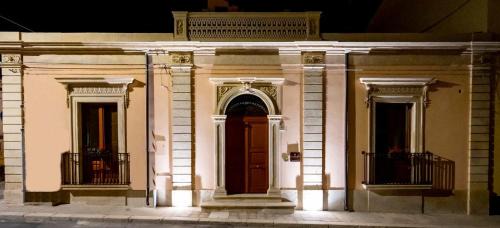 Avola House | Dimore Anna Maria -Casa Liberty-