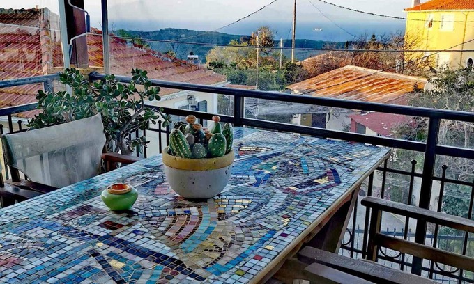 Alonia Apartment | Dionysia's House With A Sea View Veranda!