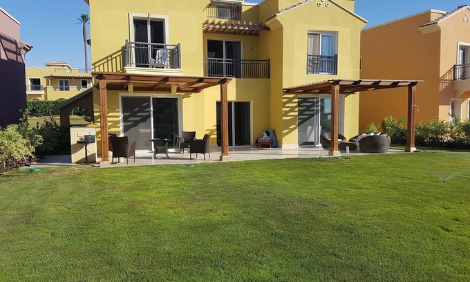 Ad-Dab'ah Villa | Diplomat's Villa 37 sea view MV Diplo Sea Resort on the north coast of the Sahel