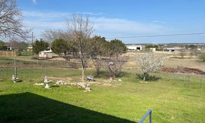Copperas Cove RV Rental | Direct central TX of Solar Eclipse Campground