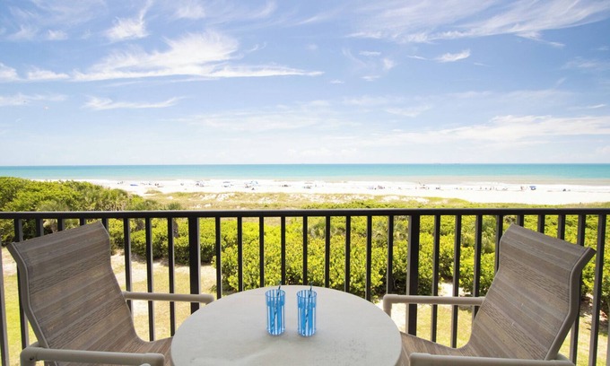 Port Canaveral Condo | Direct Oceanfront Bliss Condo W/Heated Pool, Hot Tub, BBQ Grill, Tennis & Basketball Courts!