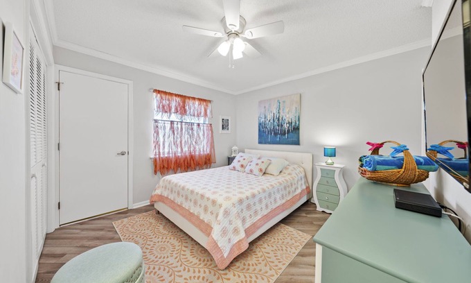 North Carolina Coast Condo | DISCOUNTS NOW- Linens, Beach Chairs, Umbrellas, Boogie Boards, Bikes Inc.nnnn