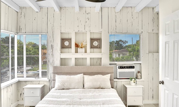 Northeast Miami Villa | Discover Our Riverfront One-Bedroom Getaway Ideal for Couples or Solo Travelers