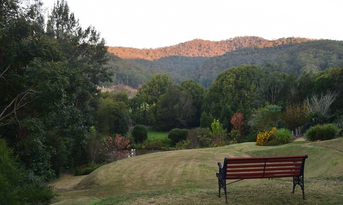 Yarramalong House | Discover the tranquility of Central Coast Hinterland's Breathtaking Beauty