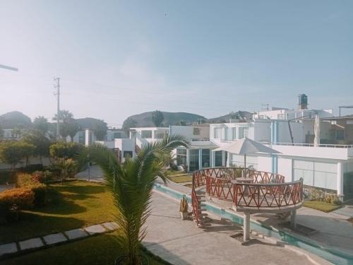 Asia Apartment | DISFRUTA DEL VERANO EN Asia - Chocaya