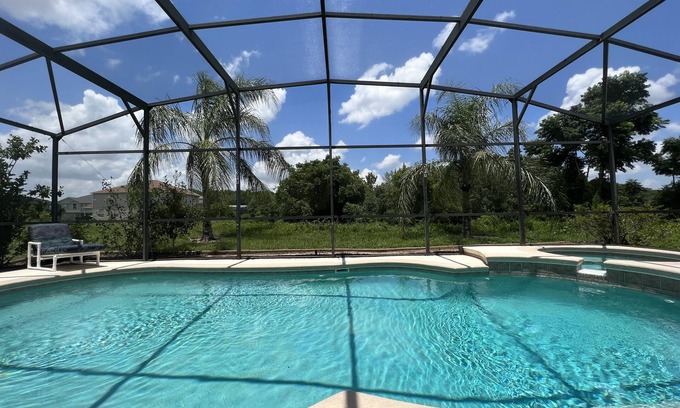 Windwood Bay House | DisneyAreaPlatinumVillas: Spacious 7BR/Sleeps14/Private Pool&SPA/HighSpeed Wi-Fi