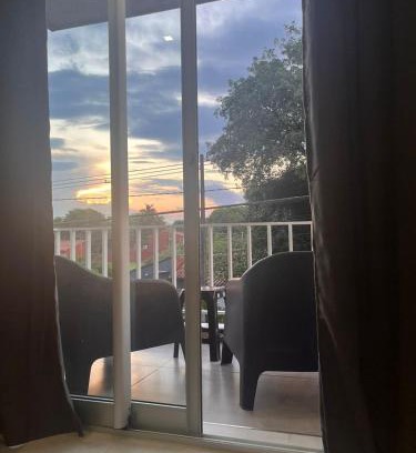 Luque Apartment | Divino, privado, zona aeropuerto