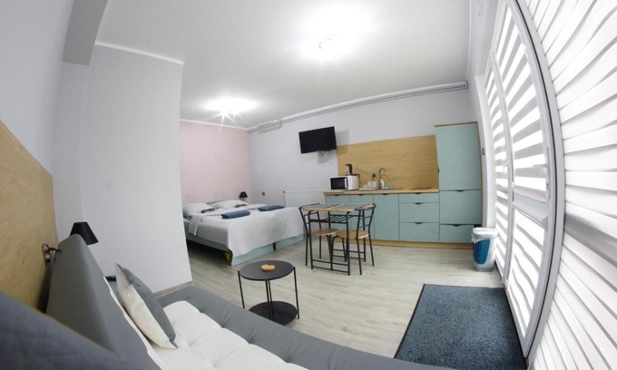 Bobrka House | Dla Dwojga