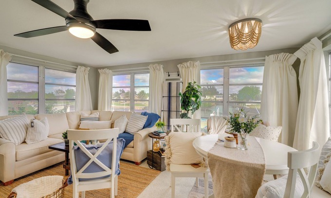 Punta Gorda Cottage | Dock & Lanai: Waterfront Punta Gorda Cottage