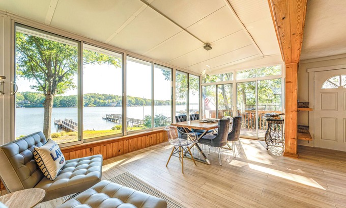 Southmont House | Dock + Views: High Rock Lake Hideaway!