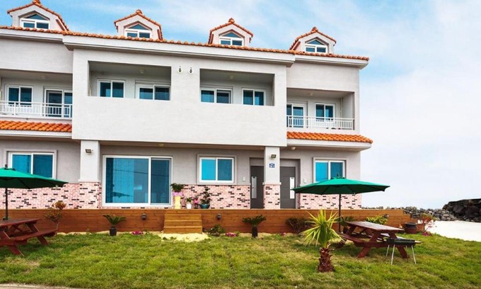 Seongsan House | Dodam Dodam Pension
