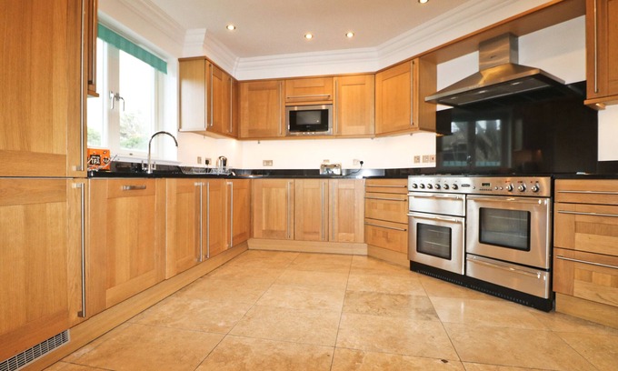 Constantine Bay Apartment | Dog friendly duplex apartment by the beach