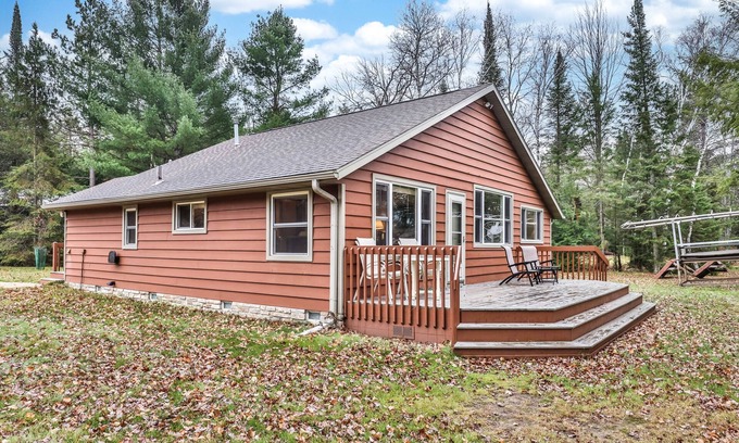 Three Lakes Cottage | Dog-friendly lakefront cottage with private dock, firepit, grill & washer/dryer