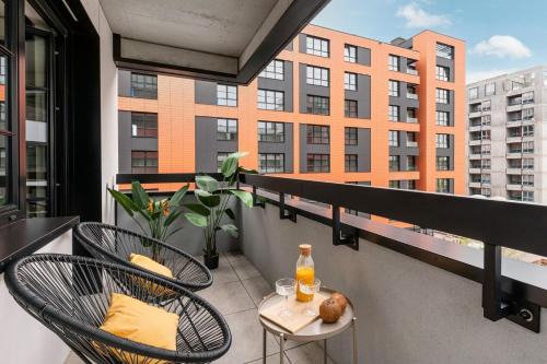 Mlyniska Apartment | DOKI Living by Blue Mandarin Parking & Foodhall