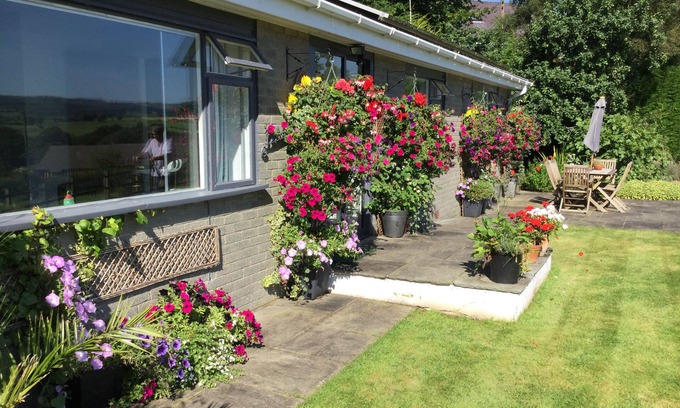 Ystrad Meurig Cottage | DOLAU MEURIG, family friendly, with open fire in Pontrhydfendigaid