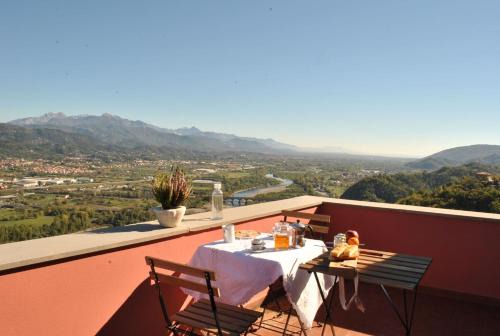 Vezzano Ligure Apartment | Dolce Casa