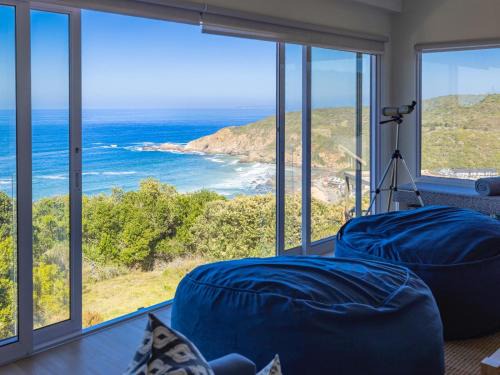 Herolds Bay Apartment | Dolphin Dream