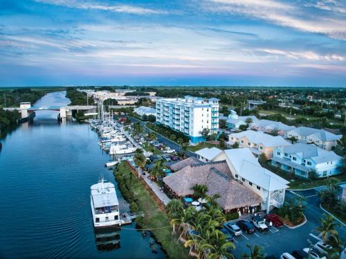 Merritt Island Resort | Dolphins Vacation Rental